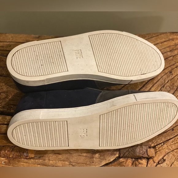 Frye Gemma Cap Suede Slip-On | Smoke/Navy | 8.5 - Picture 7 of 7